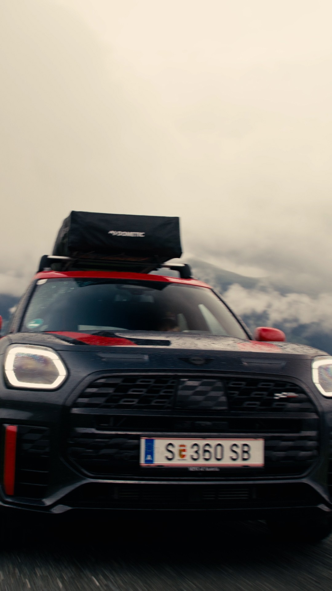 Summary video depicting Vali Höll’s adventure up in the mountains driving the new MINI John Cooper Works Countryman and showing off her skills on the bike.